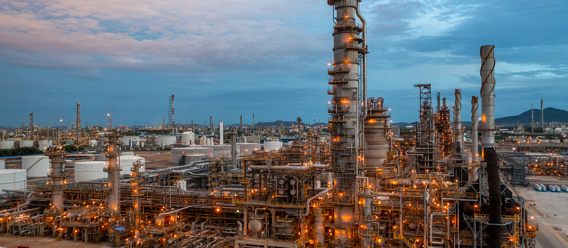 Petrochemický a ťažký priemysel
